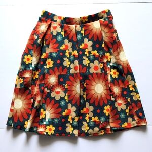 LuLaRoe Women’s Mod Flower Stretchy Pleated Full Madison Skirt with Pockets